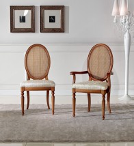  Klasyczne krzesła drewniane 3341SA